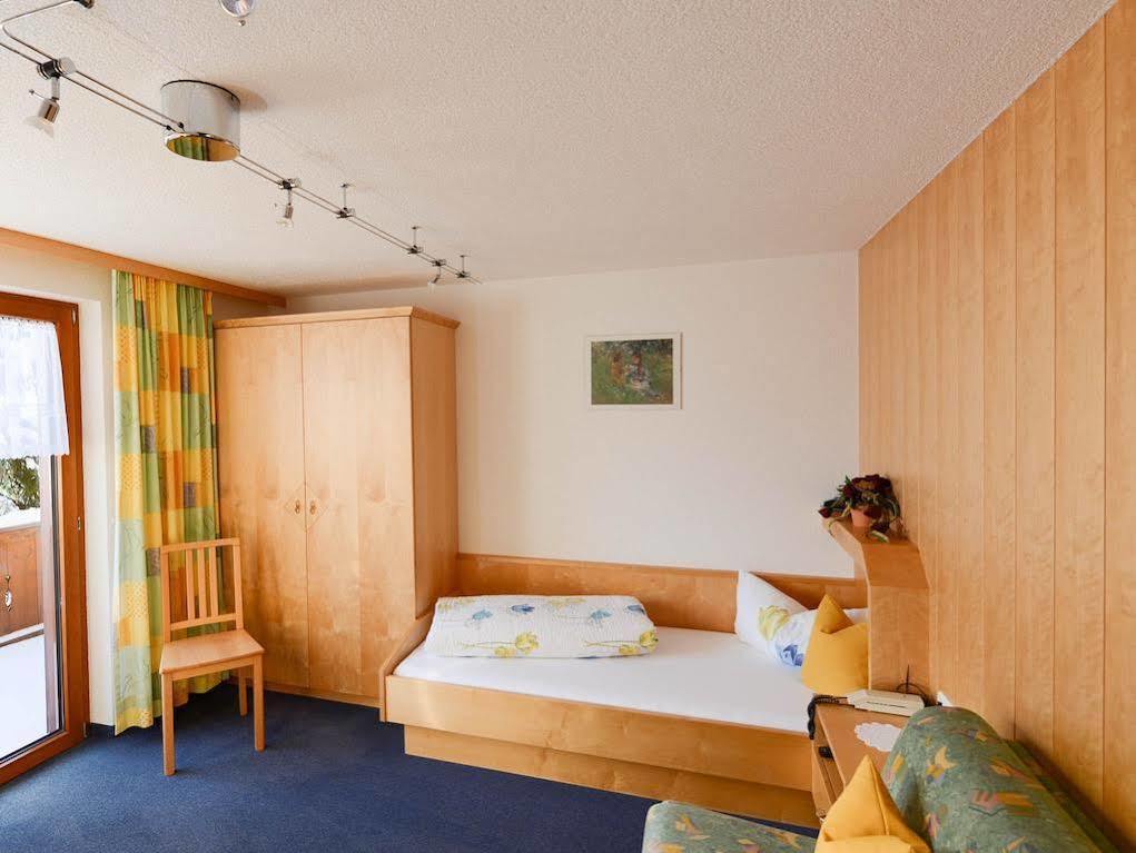 Haus Furka Otel Damuels Dış mekan fotoğraf